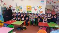 برگزاری کارگاه آموزشی به مناسبت هفته جهانی کودک توسط کارشناسان سلامت شبکه بهداشت و درمان شهرستان مهدیشهر